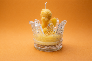 ✨👼 Engelkerze aus Bienenwachs – Honigfarbene Ruhe 👼✨