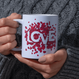 Keramiktasse „LOVE“ – zeitlose Eleganz für besondere Momente