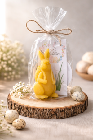 Osterhase aus reinem Bienenwachs – kleine dekorative Kerze (Handarbeit)
